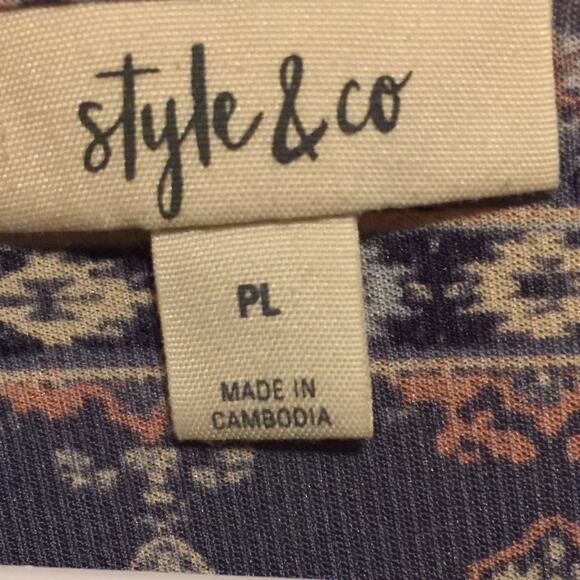 Women's Style & Co 3/4 sleeve top PL - Picture 3 of 6